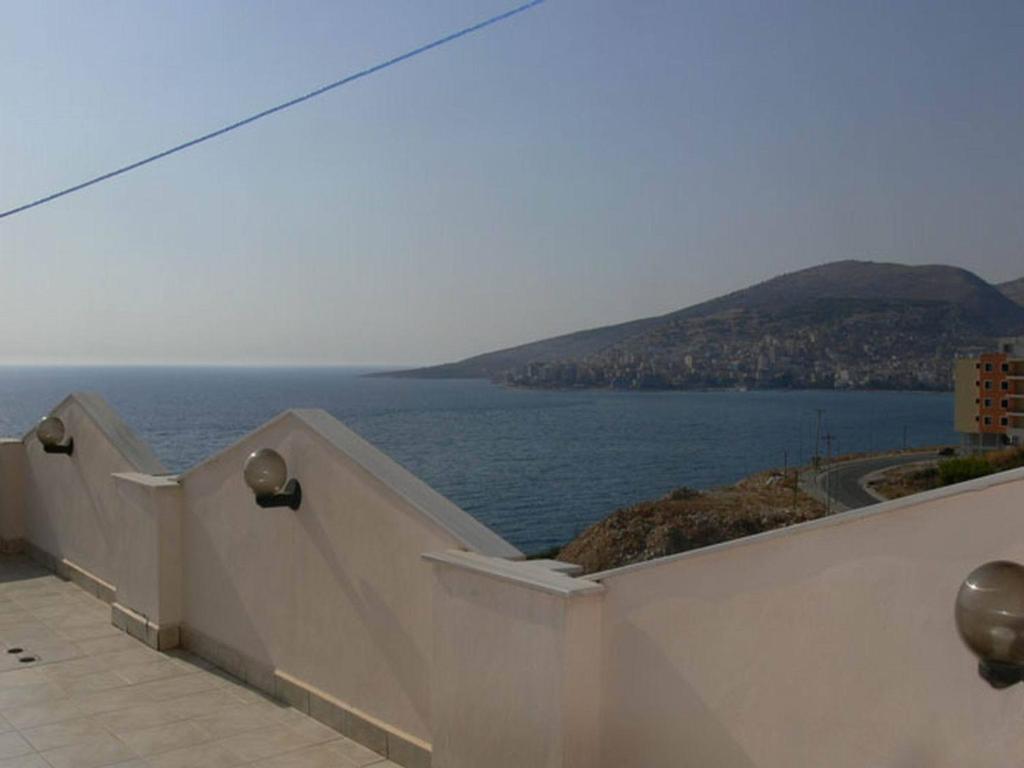 Helia Seaside Hotel Sarandë Eksteriør bilde
